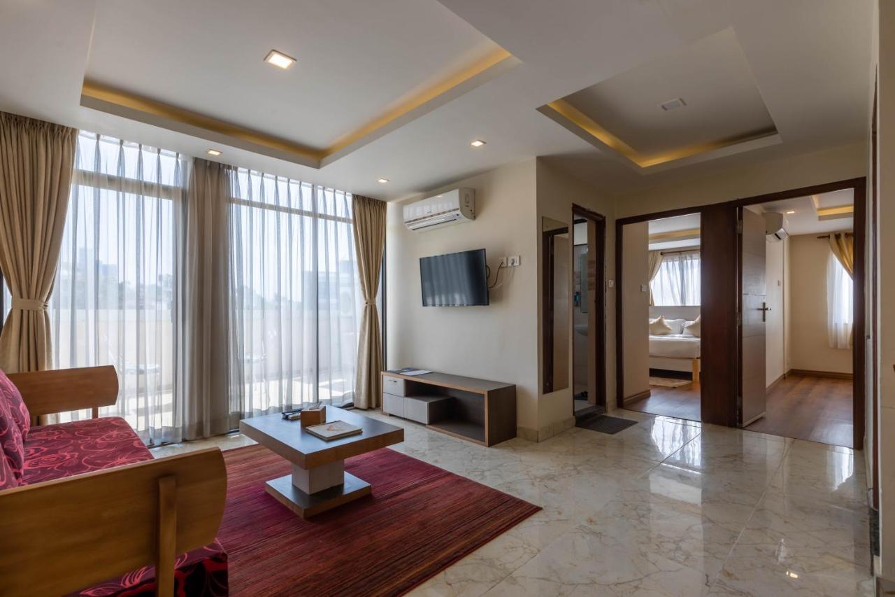 Sarovar Residency Serviced Apartment Hotel Jawlakhel Exterior photo